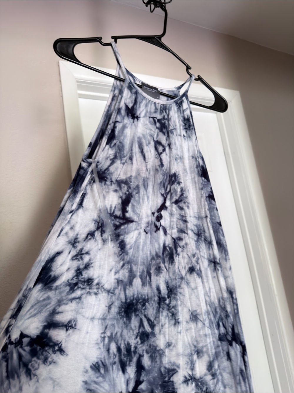 Tie-Dye Halter Tank Top - Black & White